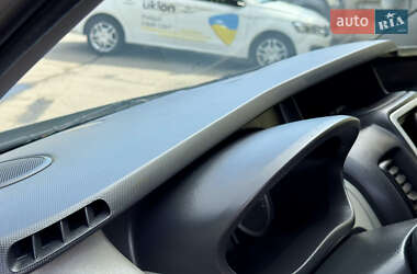 Вантажний фургон Opel Vivaro 2014 в 
