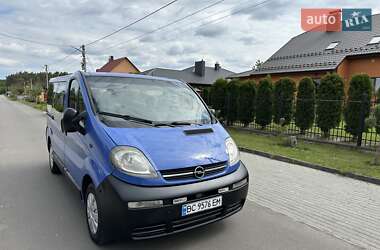 Минивэн Opel Vivaro 2004 в 