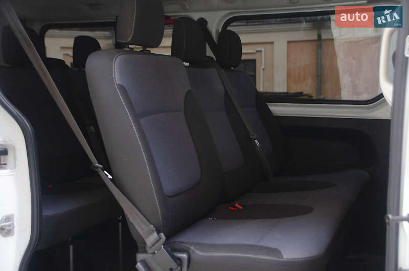 Минивэн Opel Vivaro 2017 в Кременце