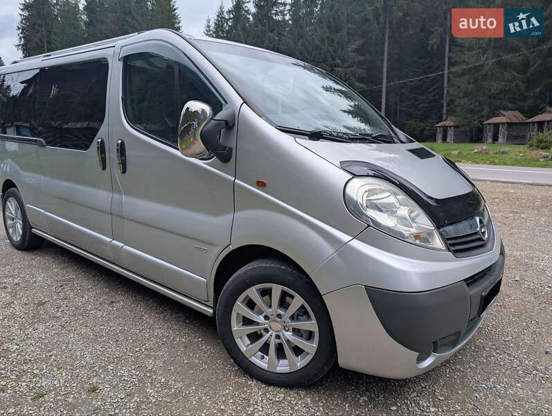Мінівен Opel Vivaro 2012 в Яремчі фото 7 Мінівен Opel Vivaro 2012 в Яремчі