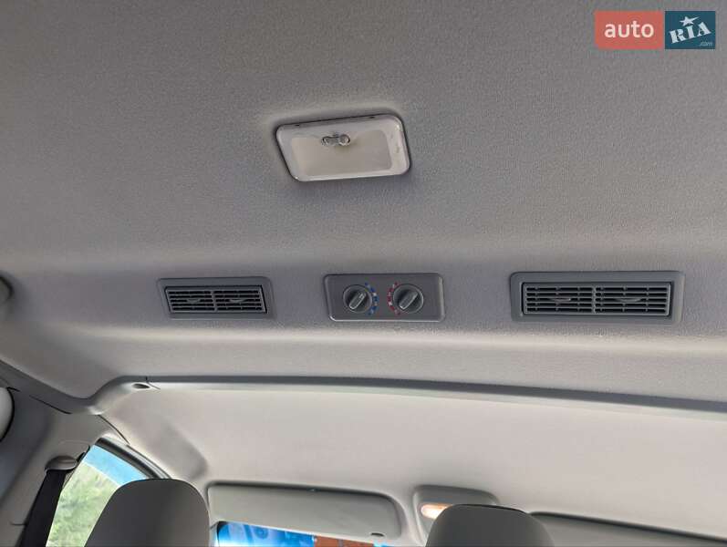 Мінівен Opel Vivaro 2012 в Яремчі фото 19 Мінівен Opel Vivaro 2012 в Яремчі