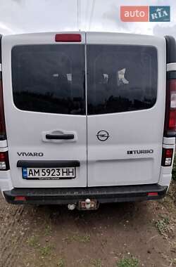 Минивэн Opel Vivaro 2018 в 