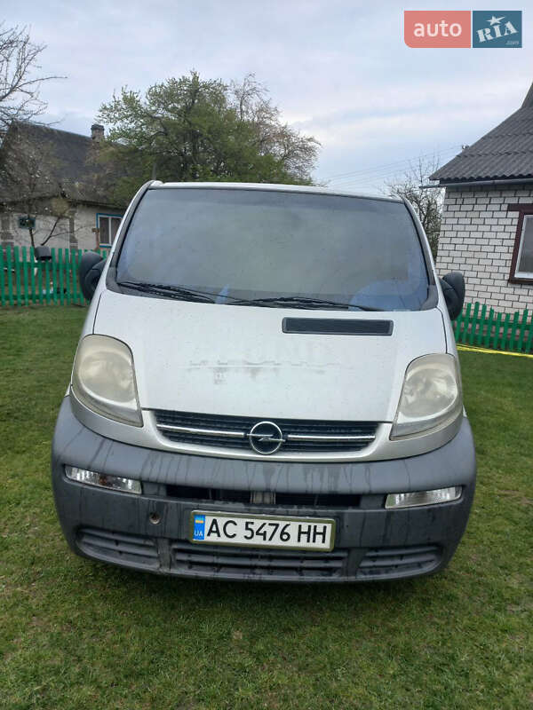 Opel Vivaro 2006