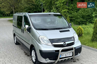 Минивэн Opel Vivaro 2010 в 
