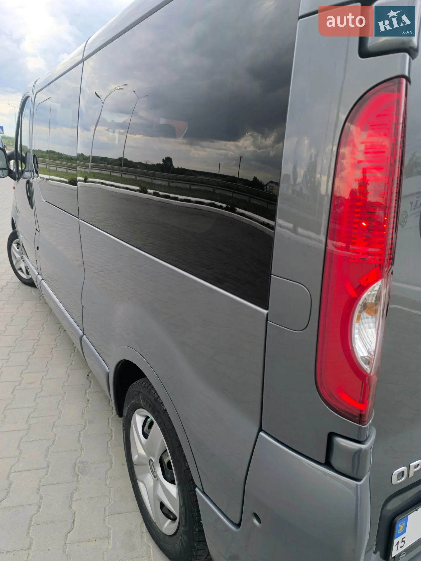 2011 Opel Vivaro - мініатюра 11
