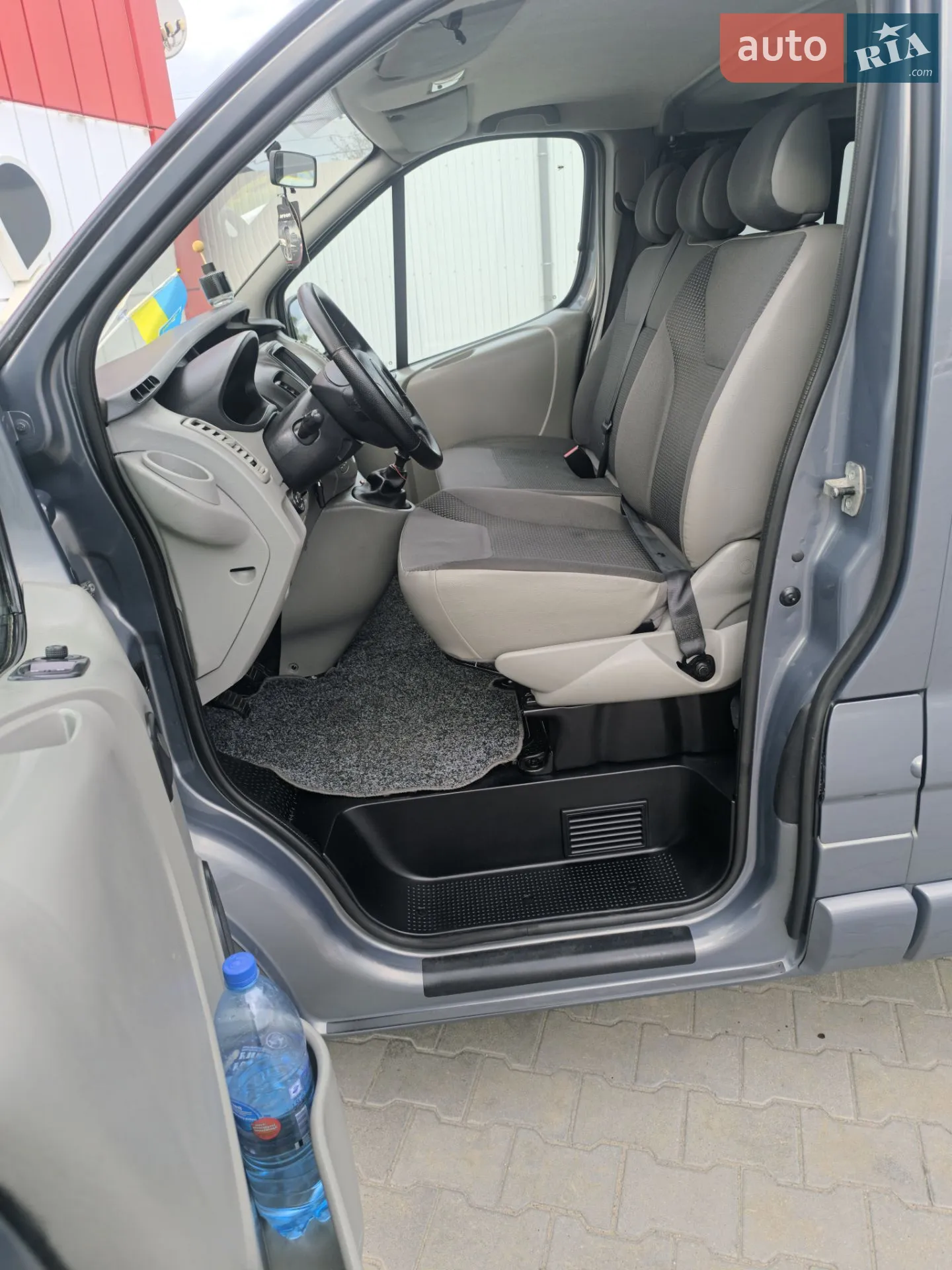 2011 Opel Vivaro - мініатюра 38