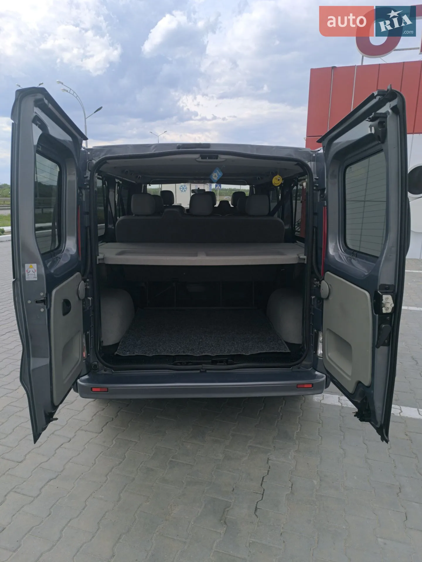 2011 Opel Vivaro - мініатюра 71
