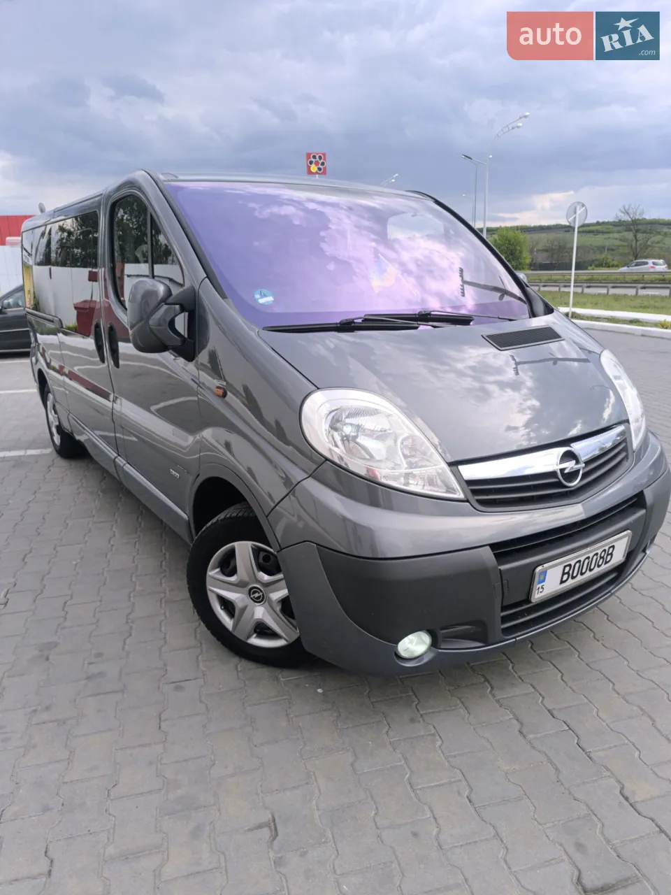 2010 Opel Vivaro - мініатюра 18