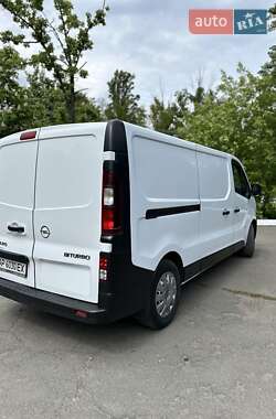 Вантажний фургон Opel Vivaro 2015 в 