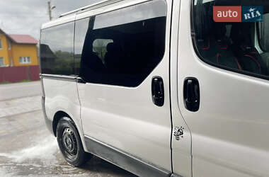Мінівен Opel Vivaro 2005 в 