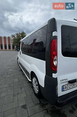 Мінівен Opel Vivaro 2013 в 