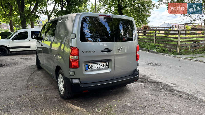 Мінівен Opel Vivaro 2020 в Києві