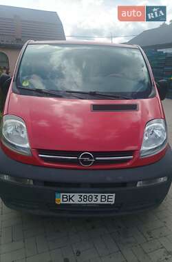 Мінівен Opel Vivaro 2003 в Рокитному