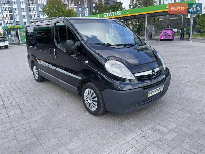 Opel Vivaro 2008