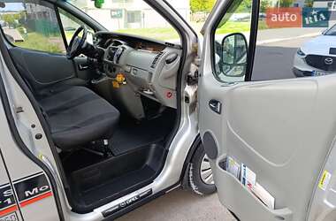 Мінівен Opel Vivaro 2009 в 