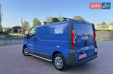Вантажний фургон Opel Vivaro 2014 в 