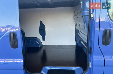 Вантажний фургон Opel Vivaro 2014 в 