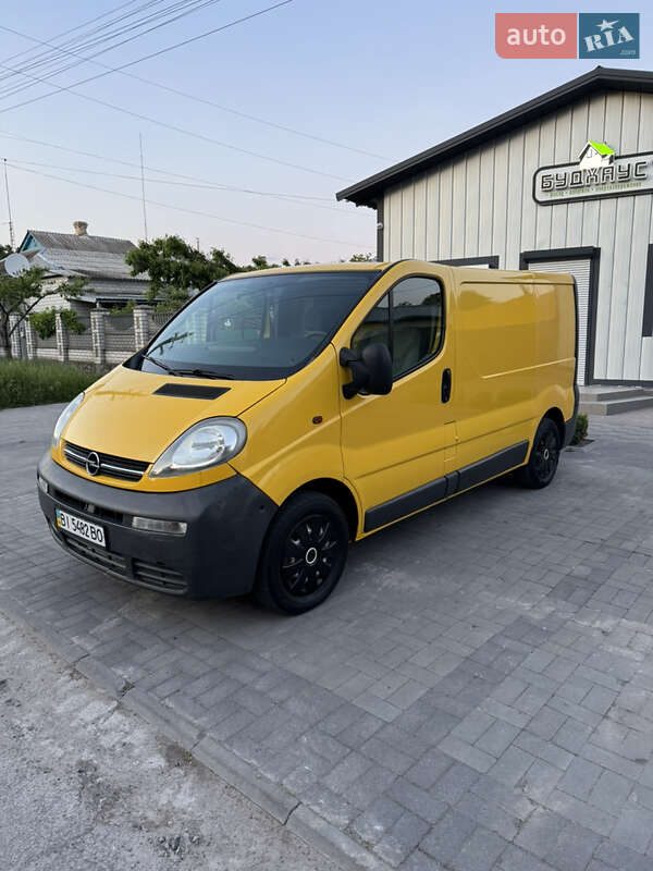 Грузовой фургон Opel Vivaro 2005 в 