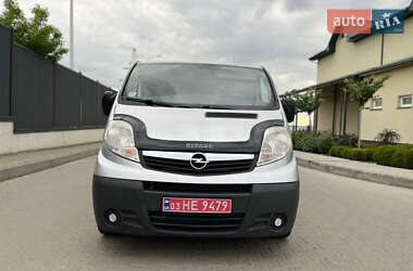 Мінівен Opel Vivaro 2013 в 