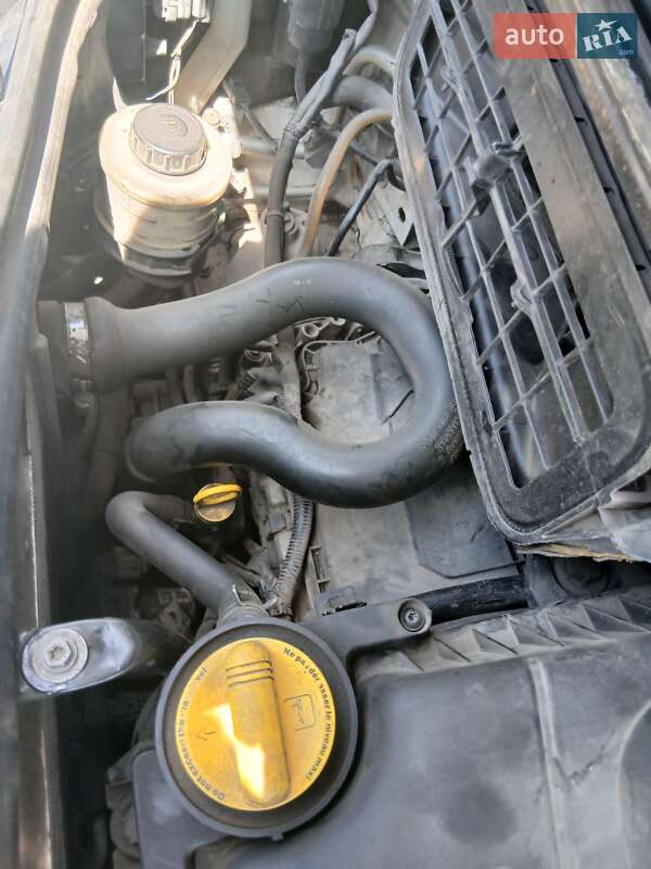 Минивэн Opel Vivaro 2013 в Днепре