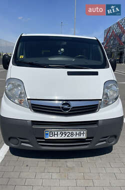 Грузовой фургон Opel Vivaro 2012 в Первомайске