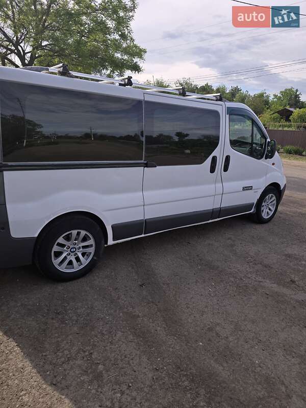 Мінівен Opel Vivaro 2006 в Одесі