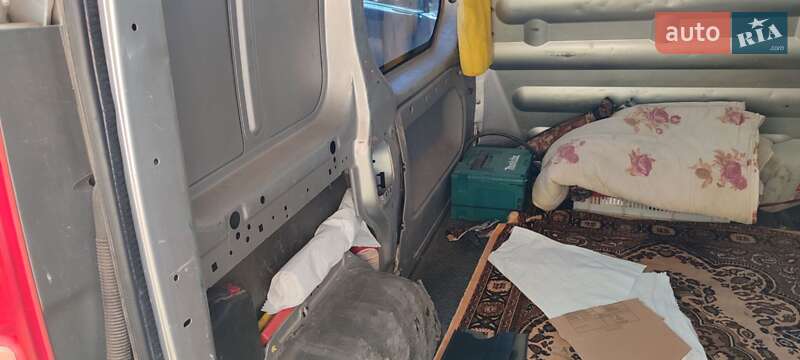 Минивэн Opel Vivaro 2007 в Черновцах