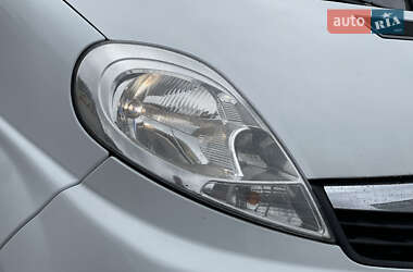 Грузовой фургон Opel Vivaro 2014 в 