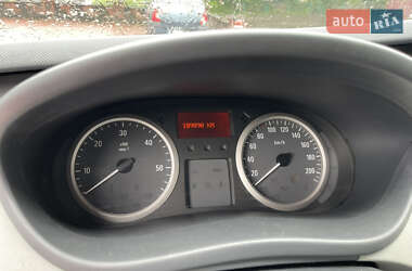 Грузовой фургон Opel Vivaro 2014 в 