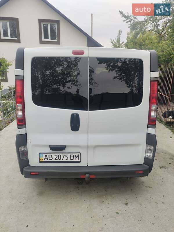 Минивэн Opel Vivaro 2007 в Киеве