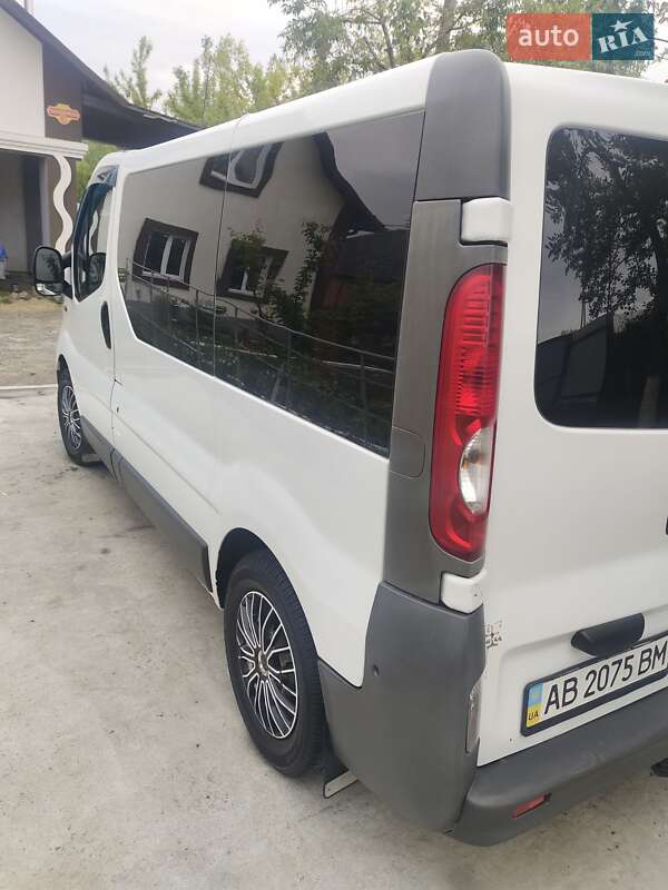 Минивэн Opel Vivaro 2007 в Киеве