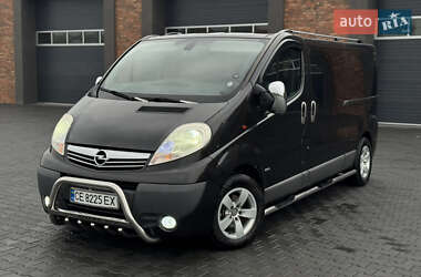Мінівен Opel Vivaro 2012 в Чернівцях