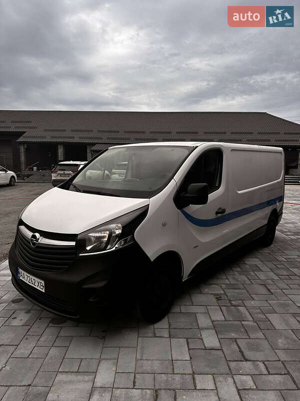 Opel Vivaro 2014