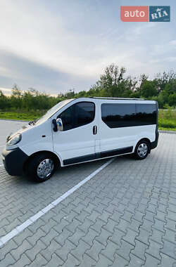 Мінівен Opel Vivaro 2004 в Львові