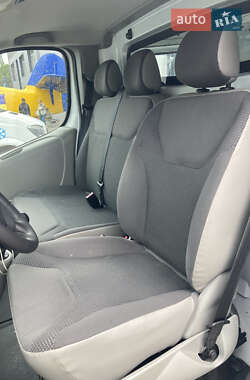 Грузовой фургон Opel Vivaro 2012 в 