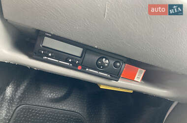 Грузовой фургон Opel Vivaro 2012 в 