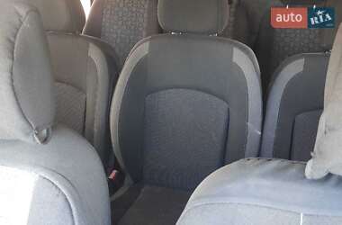 Минивэн Opel Vivaro 2011 в 