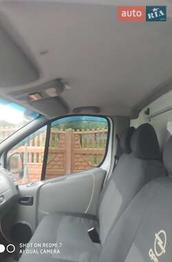 Грузовой фургон Opel Vivaro 2013 в 