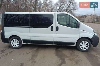 Мінівен Opel Vivaro 2003 в 
