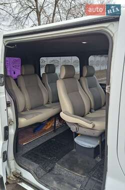 Мінівен Opel Vivaro 2003 в 