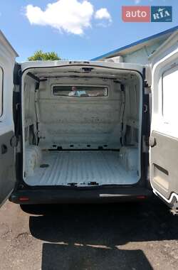 Грузовой фургон Opel Vivaro 2006 в 
