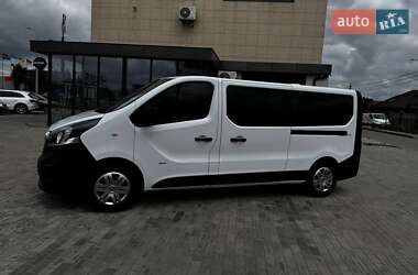 Мінівен Opel Vivaro 2016 в 