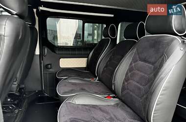 Мінівен Opel Vivaro 2016 в 