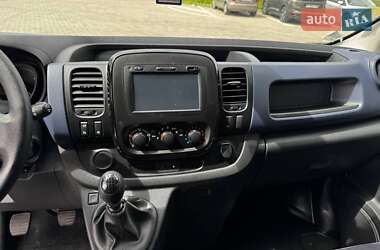 Мінівен Opel Vivaro 2016 в 