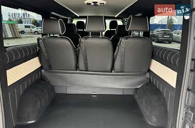 Мінівен Opel Vivaro 2016 в 