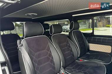 Мінівен Opel Vivaro 2016 в 