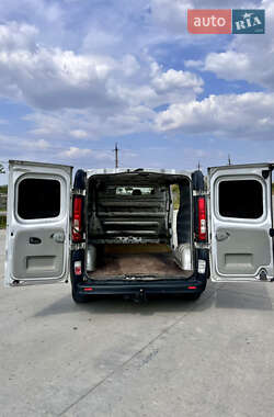 Минивэн Opel Vivaro 2012 в 