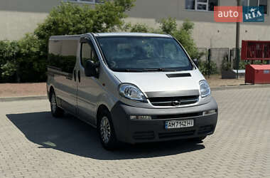 Минивэн Opel Vivaro 2004 в Житомире