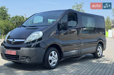 Opel Vivaro 2013 Opel Vivaro 2013