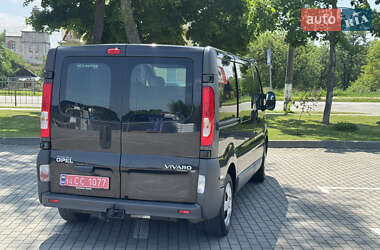 Мінівен Opel Vivaro 2013 в 